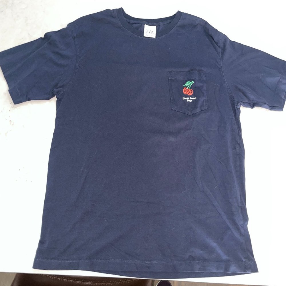 Zara Men's Graphic Pocket T-Shirt Size L